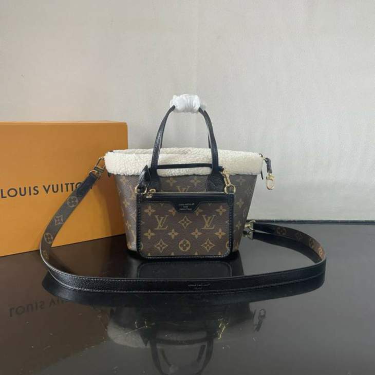 Picture of Louis Vuitton Handbags _SKUfw214529322fw
